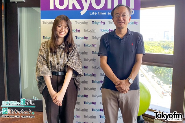 乗り物のチケットを購入する際、窓口で「通路側の席はないですか?」と聞く表現