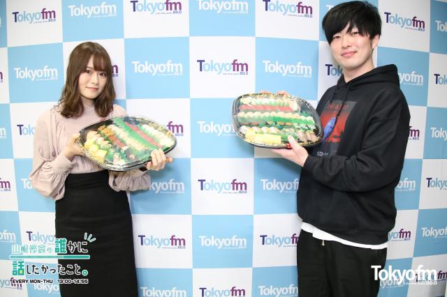 お寿司を食べながら遠山さんとお正月トーク!